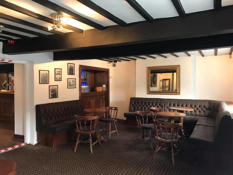 New Gurkha Inn 브레컨 외부 사진